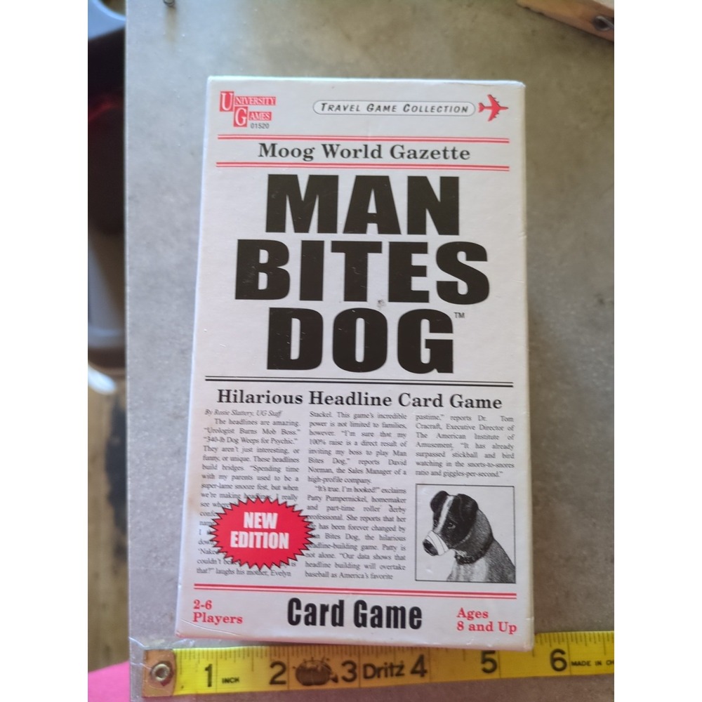2006 University Games Man Bites Dog - Board Game